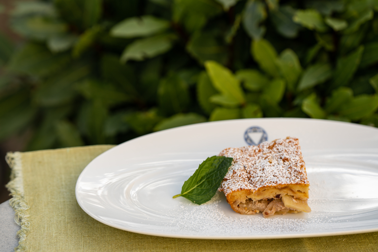 Scheiterhaufen mit Südtiroler Apfel - „Die Südtiroler Frau“