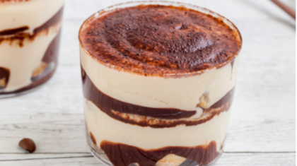 <b>Kaffee-Joghurt-Dessert</b> im Glas
                  