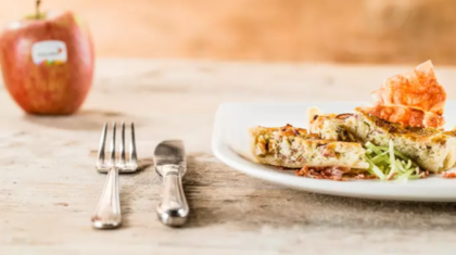 <b>Lauch-Quiche </b>mit Speck und Äpfeln
                  