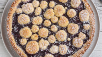 <b>Saftiger Mürbeteigkuchen</b> mit Brombeeren&nbsp;
                  