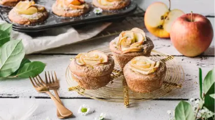 <b>Apfel-Rosen-</b>Muffins&nbsp;
                  